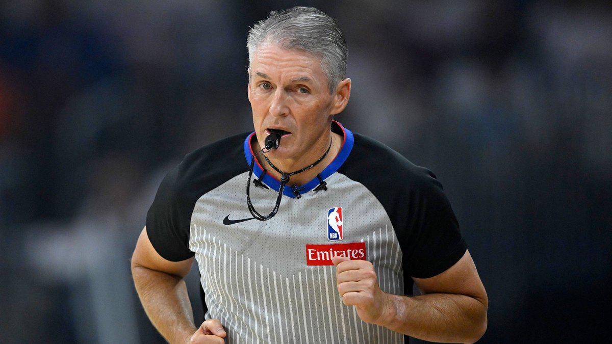 yy体育-斯科特·福斯特执法NBA总决赛第一场,令马刺和尼克斯球迷担忧